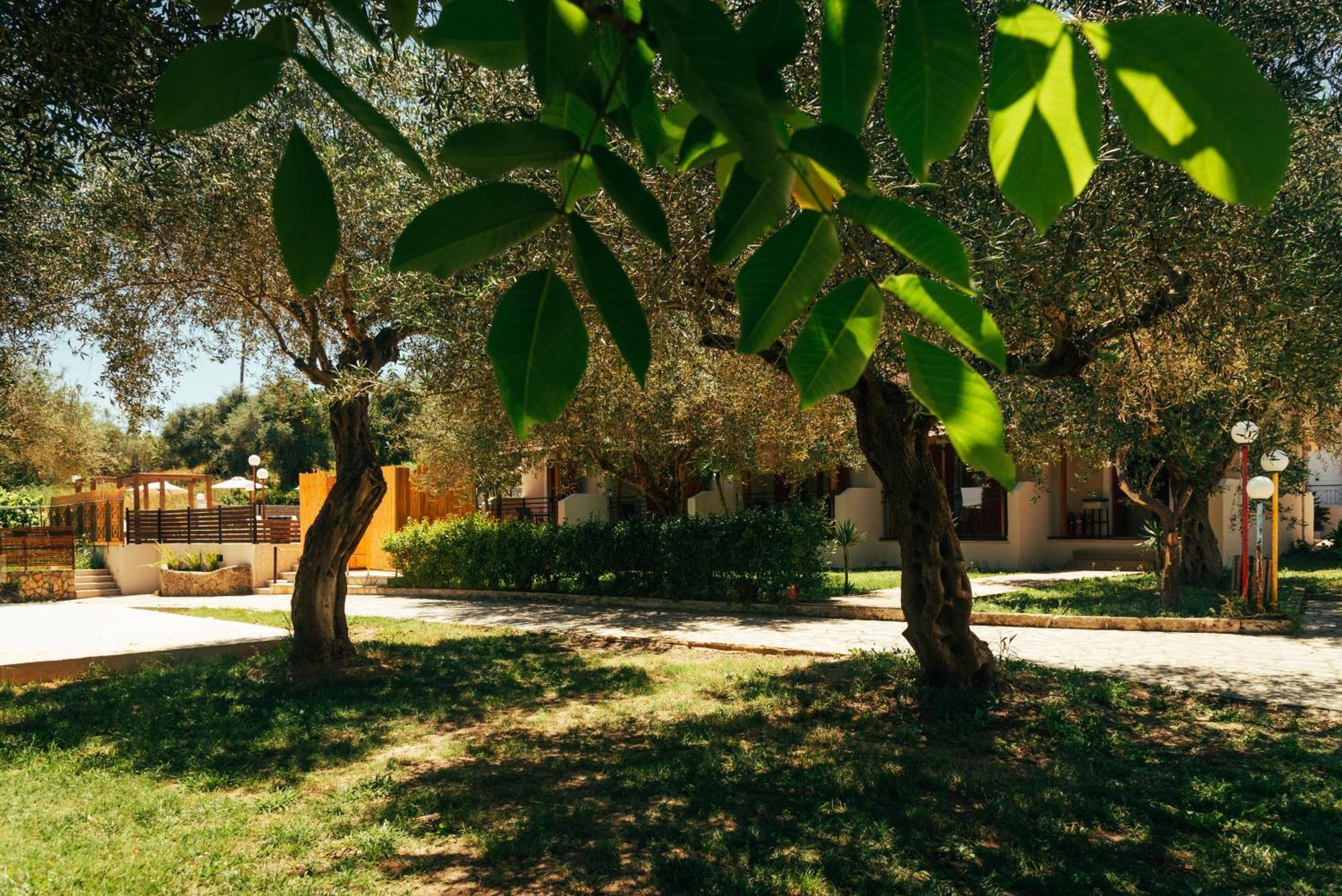 Kalypso Studio Resorts Kavos Bagian luar foto