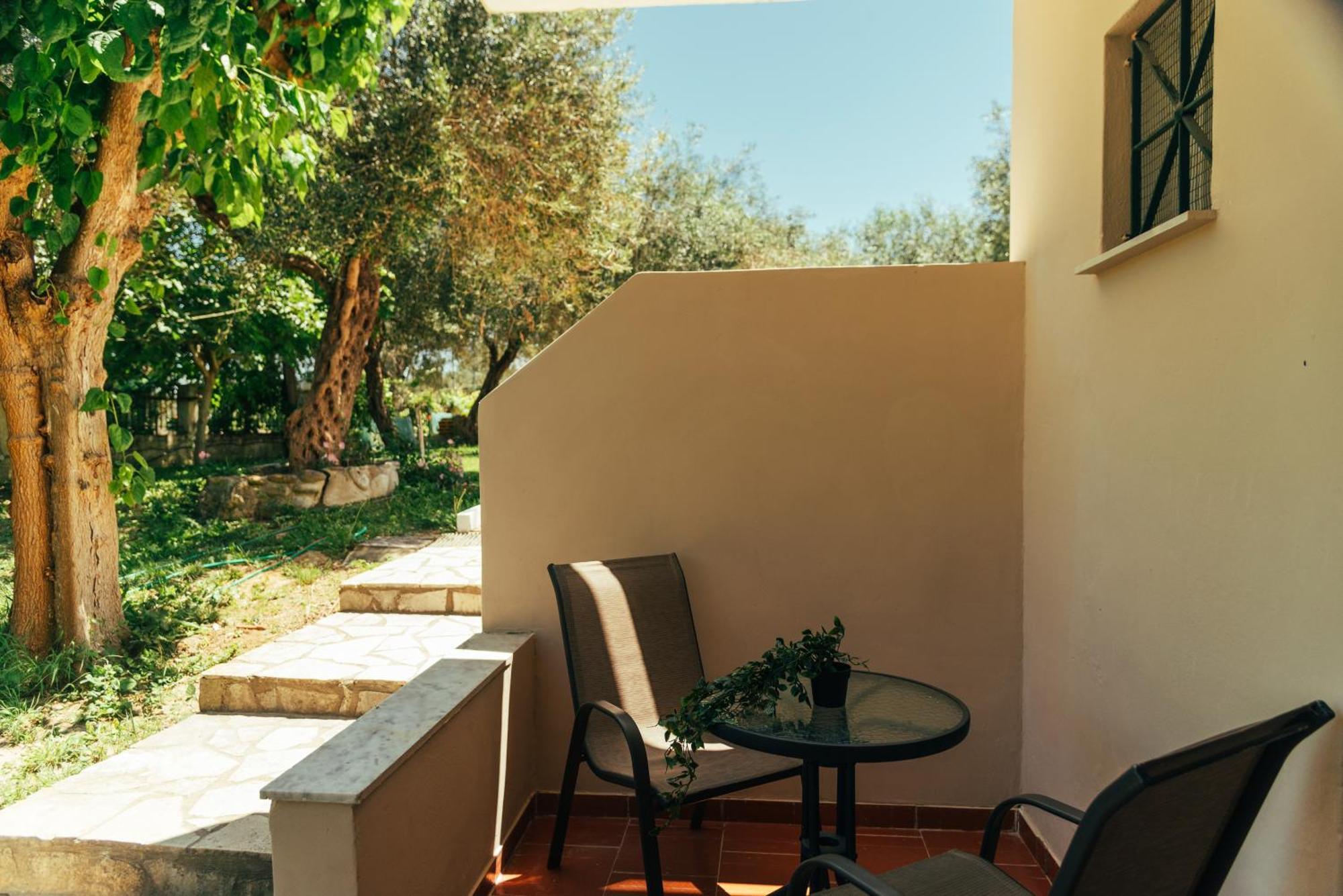Kalypso Studio Resorts Kavos Bagian luar foto
