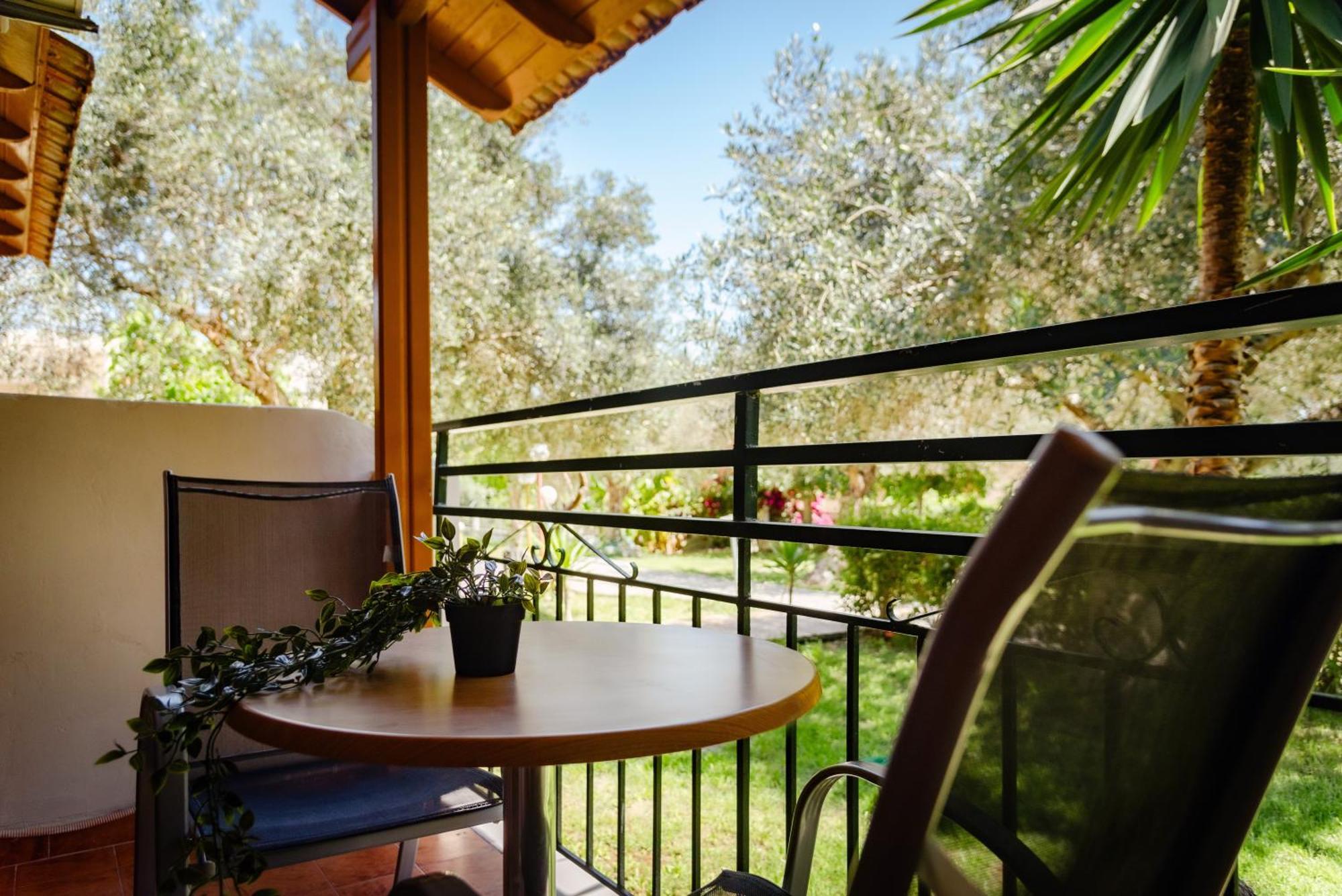 Kalypso Studio Resorts Kavos Bagian luar foto